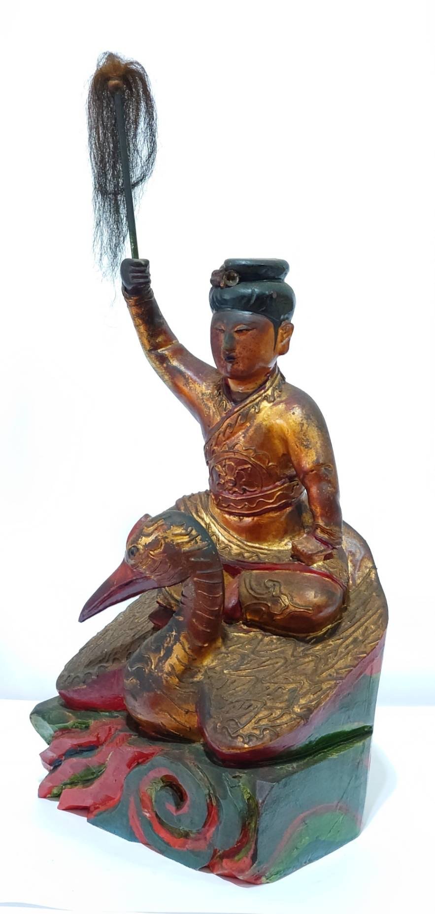 台灣古董神像，/白鶴仙姑/尺寸：高35x 寬18x 側厚14.5cm。香樟木雕一體