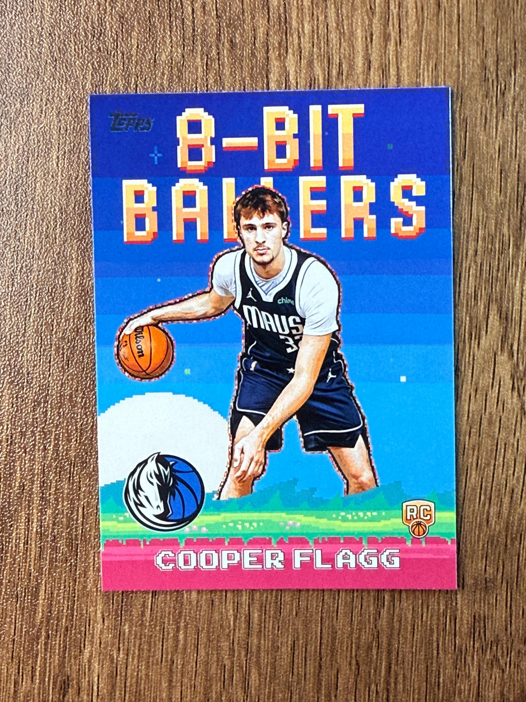 TOPPS FLAGSHIP 8-BIT BALLERS Cooper Flagg RC 新秀2025-26 488 