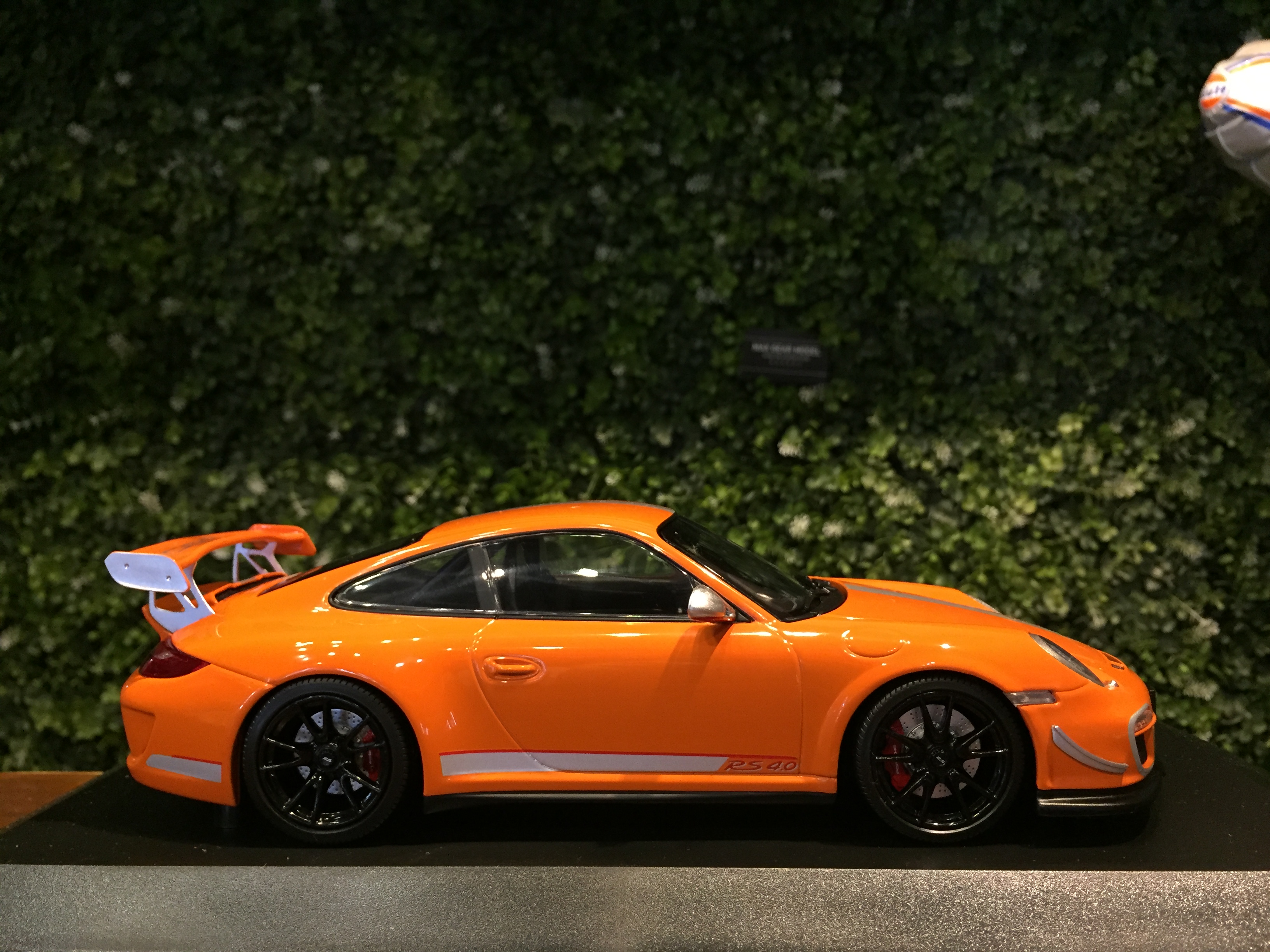 1/18 Minichamps Porsche 911 (997) GT3 RS 4.0 155062224【MGM