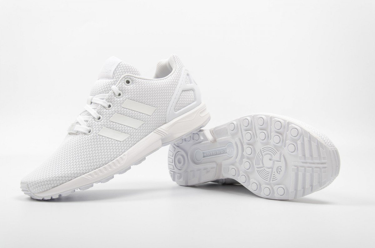 白狐 CodE= ADIDAS ORIGINALS ZX FLUX K 編織網布慢跑鞋(全白)S81421 TRIPLE