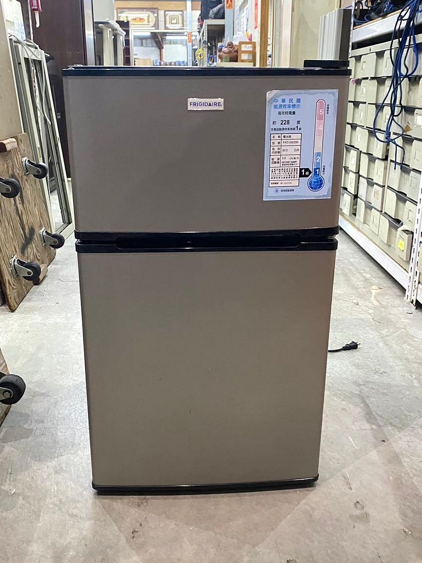 永達二手傢俱生活館/美國Frigidaire富及第雙門小冰箱90公升FRT