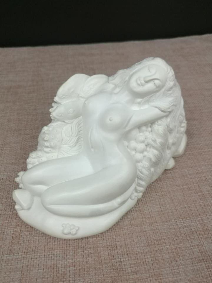 華麗呈現～～國寶壽山石擺件----瓷白芙蓉石『裸女』 金獎名家家春