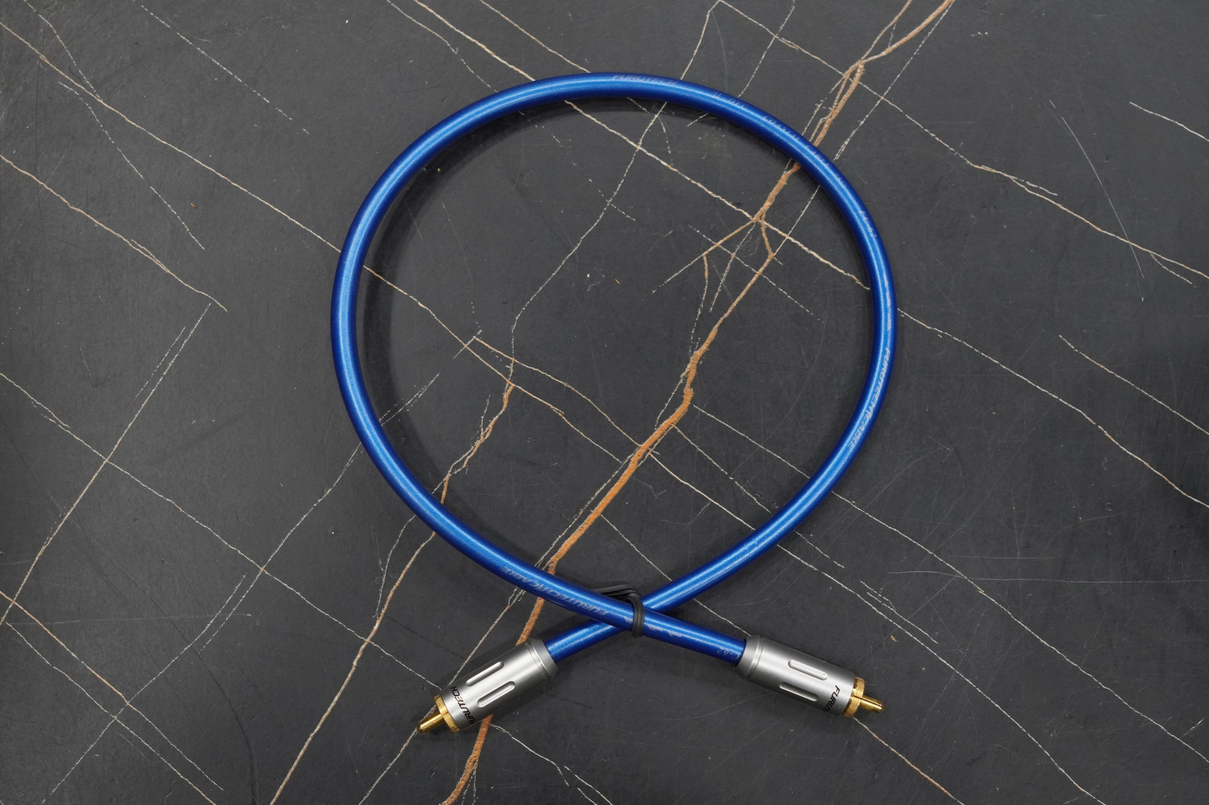 うさぎ　furutech fc-62 1.8mペア うさぎ furutech fc-62 1.8mペア FURUTECH FC-62 切り売り