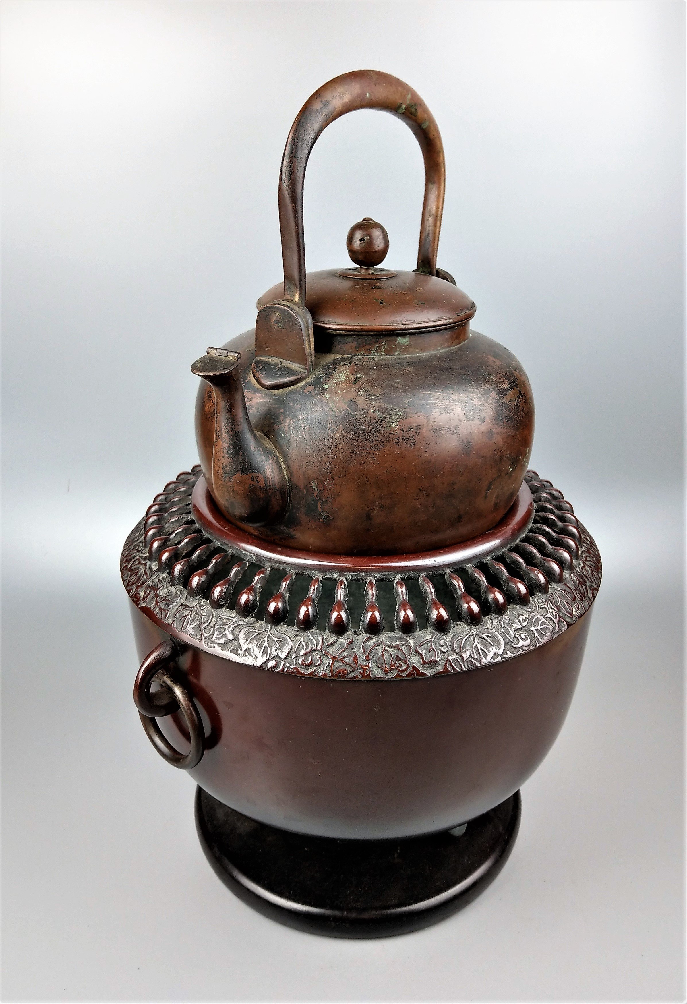 宣徳火鉢 火鉢 アンティーク 銅 古銅 宣徳火鉢 在銘 饕餮文 古銅 宣