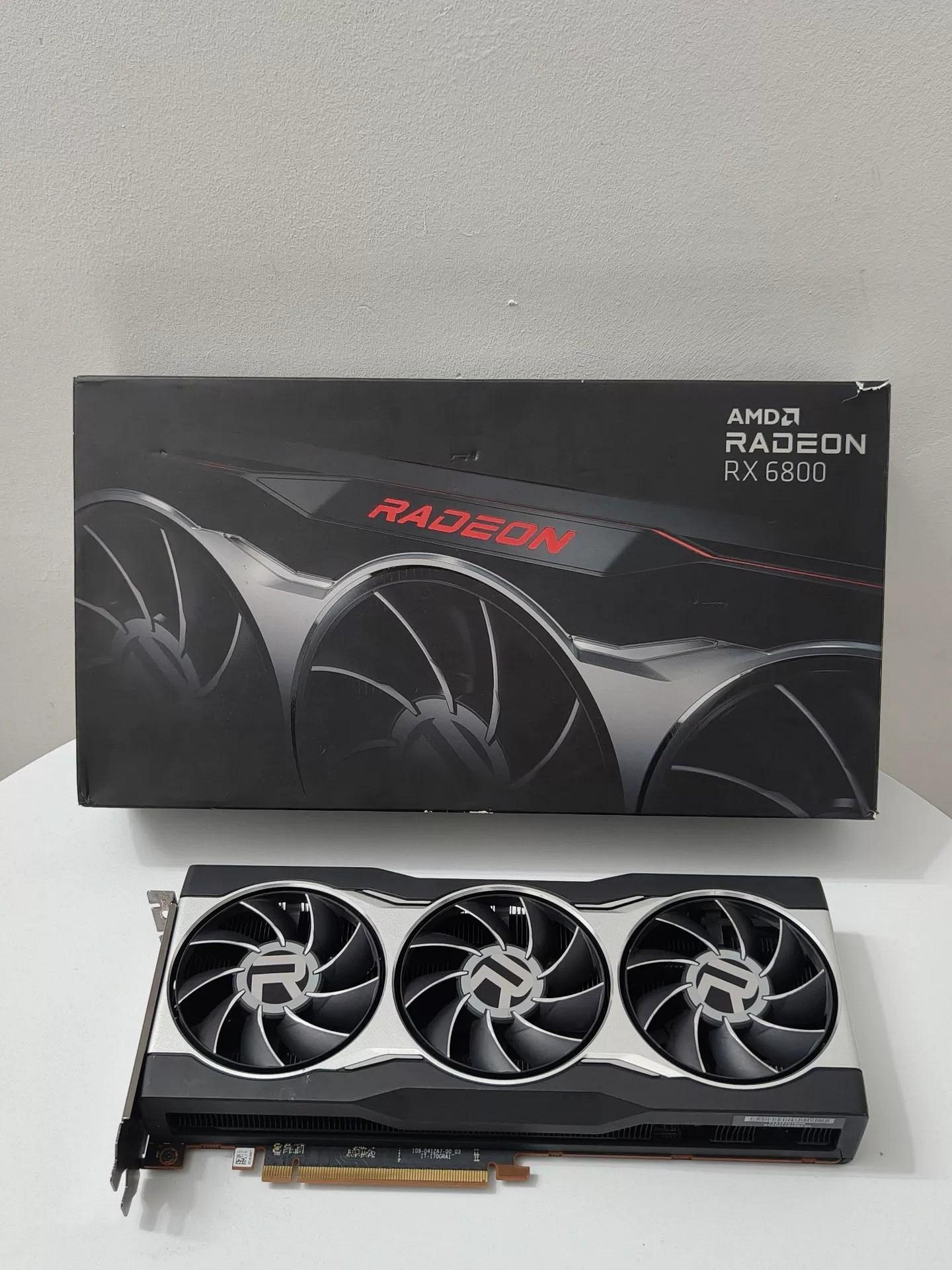 【玩家基地】原碼原盒！AMD RX6800-公版 16G顯卡
