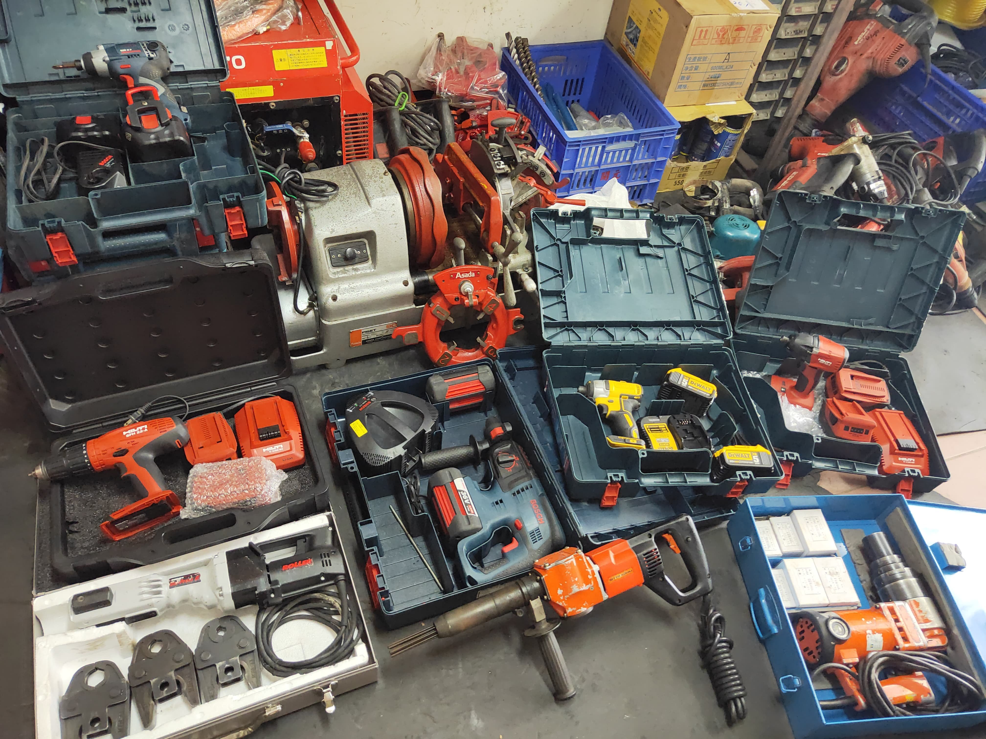 二手 中古 壓接機 車牙機 小牛 翻土機 車牙機 電動工具 鋼筋剪 電鑽 高壓清洗機 圓鋸機 木工角度機 發電機