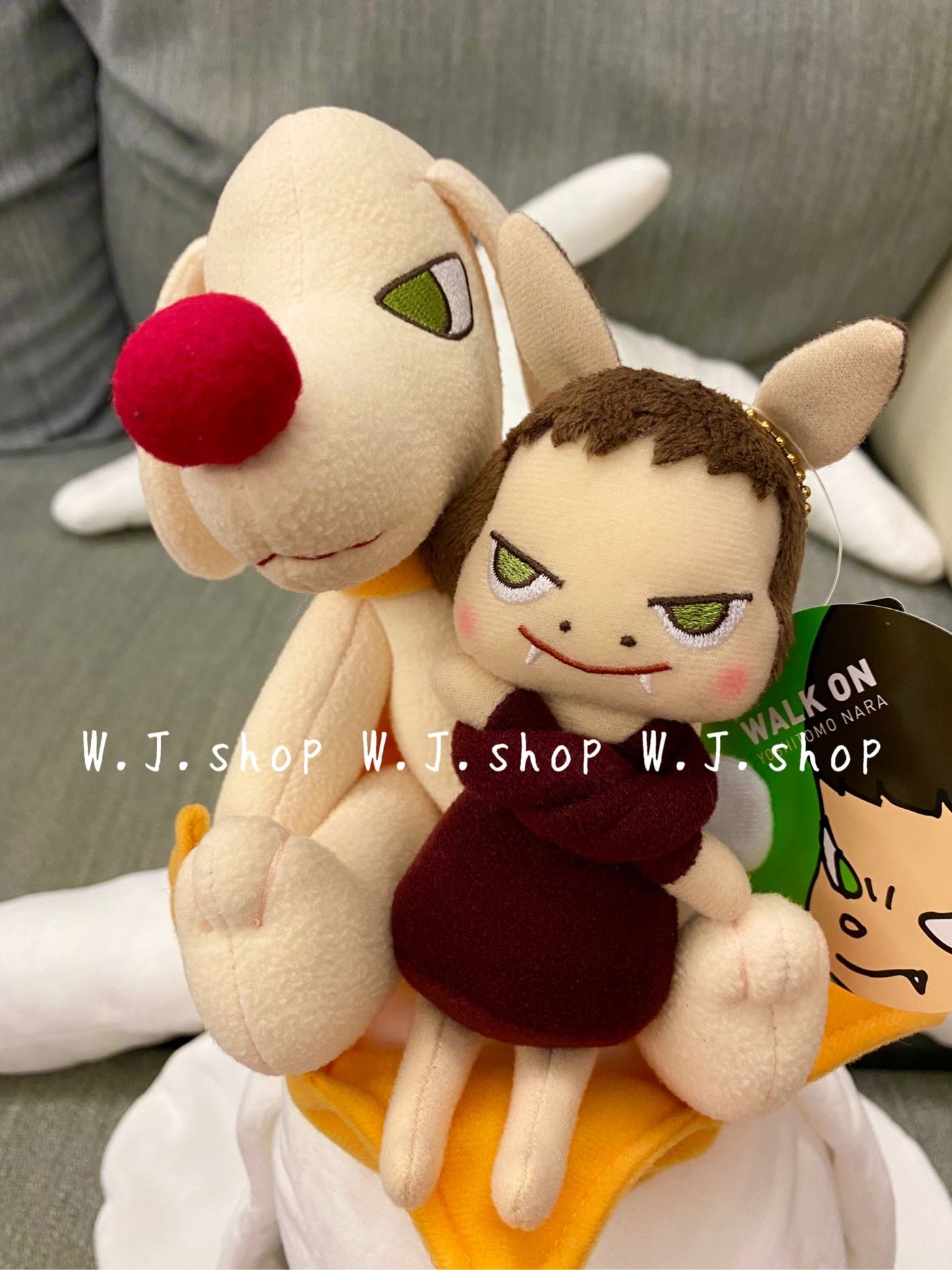 夢遊犬 奈良美智 2010バージョン 中古玩具 現貨))日本正版奈良美智yoshitomo nara 夢遊狗青森犬皇冠狗手腳