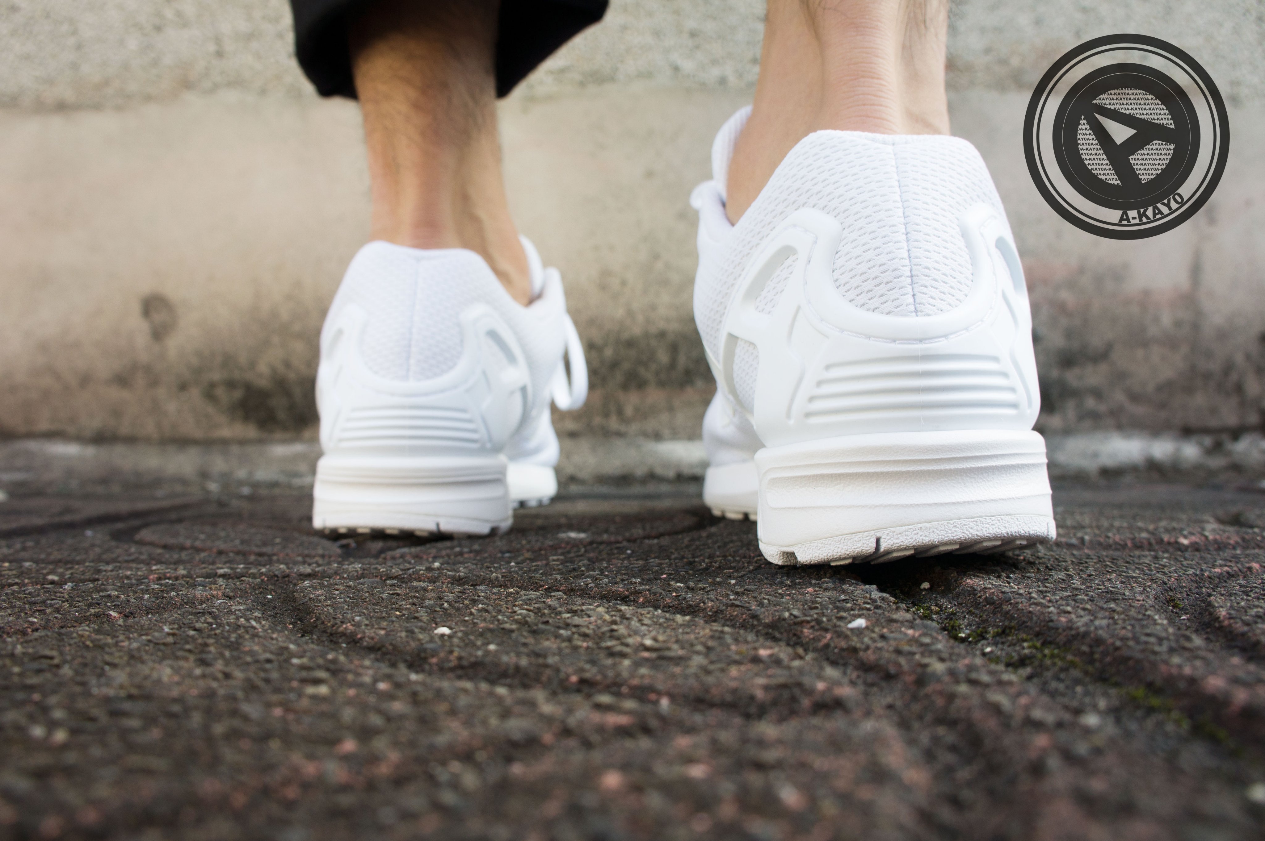 促銷商品】ADIDAS ZX FLUX TORSION鞋底網布白【AF6403】 | Yahoo拍賣