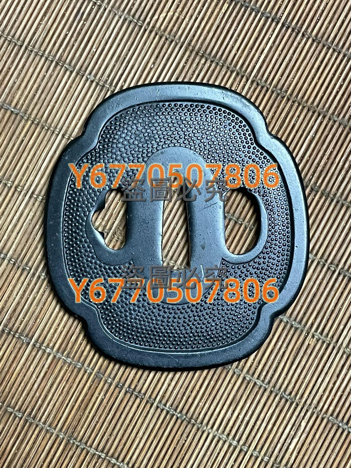 老刀鐔金工刀鍔武士金工裝具鐔鍔目貫小柄刀裝具日本刀鐔鐵地、珍珠地包