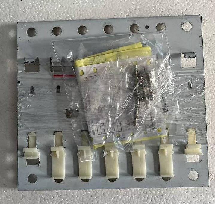 大尾鱸鰻便宜GO】卡式開關箱304 白鐵15P 不鏽鋼卡式分電箱配電箱露出型