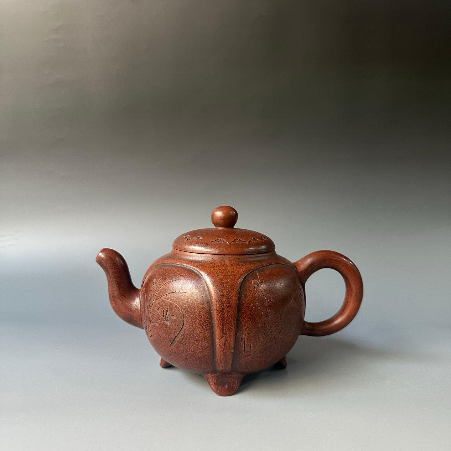 工芸品 【蔵友館蔵品・陳鳴遠款 紫砂製松針蝙蝠壺】・骨董品・