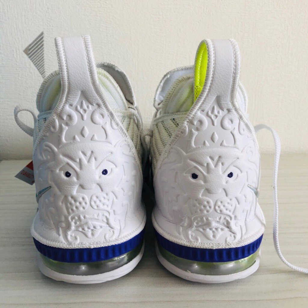 正品】全新Nike LeBron 16 Buzz Lightyear 詹姆斯巴斯光年籃球運動
