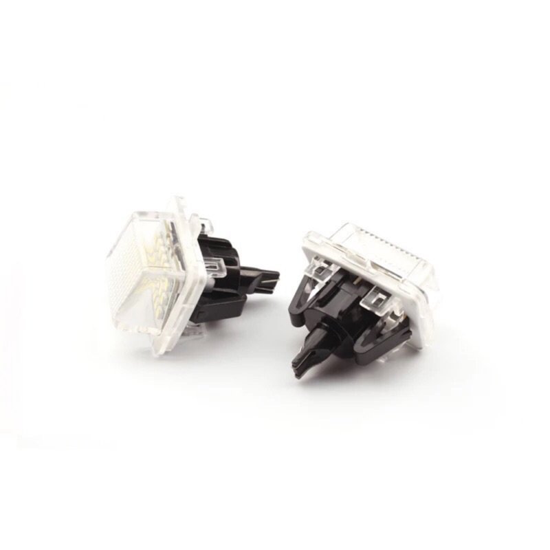 【Max魔力生活家】 BENZ W204 W212 W221 W207 W216 LED 牌照燈 總承件牌照燈 （特價中