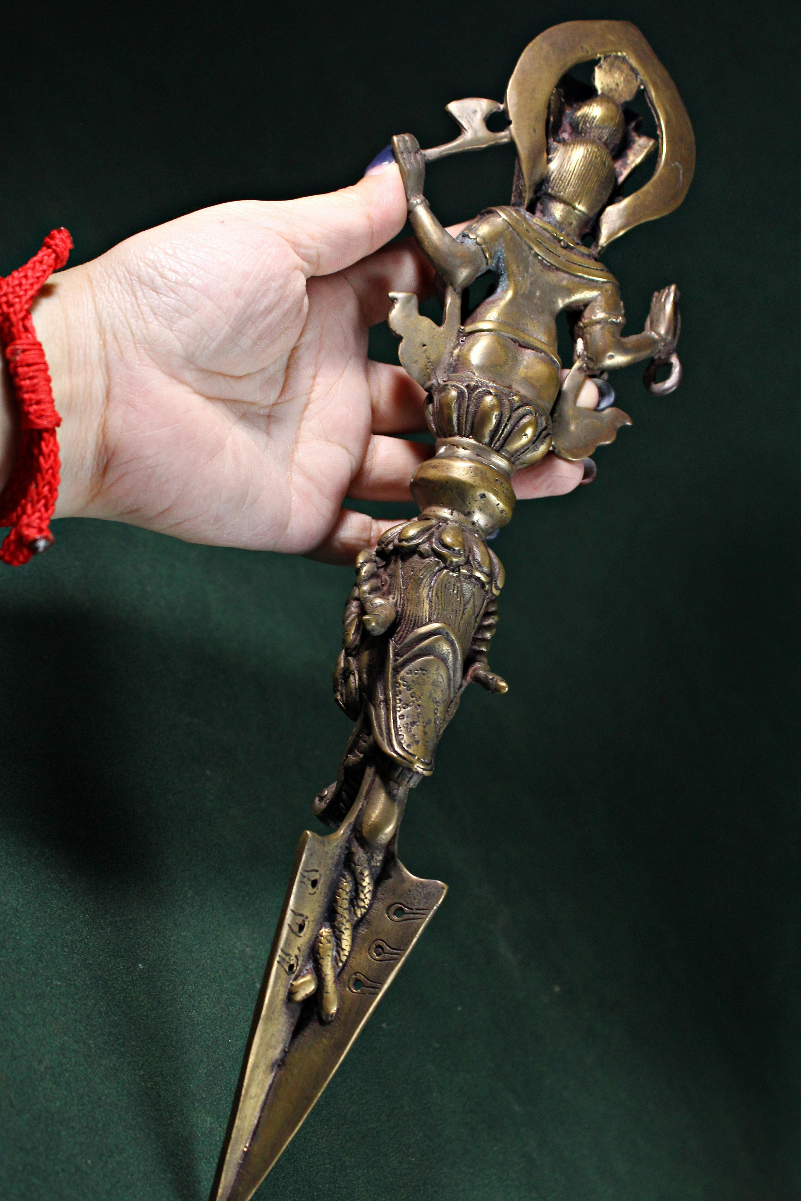 桑園の】藏傳法器大型33cm 象鼻財神手工雕金剛杵銅器銅雕把件收藏T
