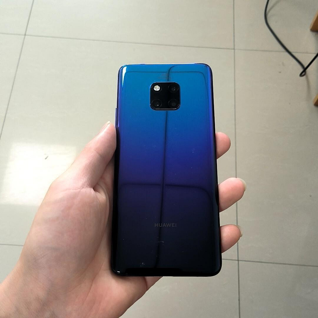 【二手】華為 Mate 20 Pro 8+128 極光色 十點二一 新機 誠信保證 全網低價 包郵速達