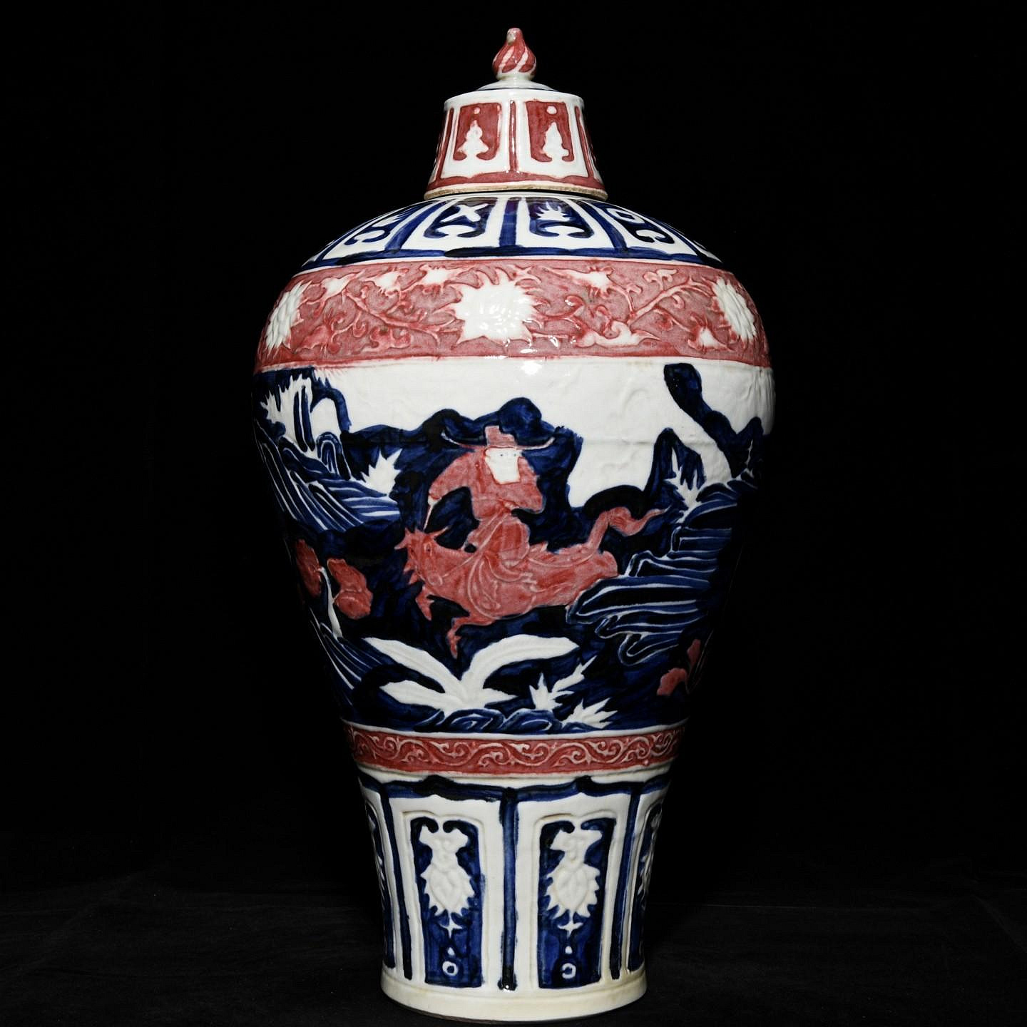 元青花釉里紅蕭何月下追韓信紋梅瓶，高47cm直徑26cm，編號87132