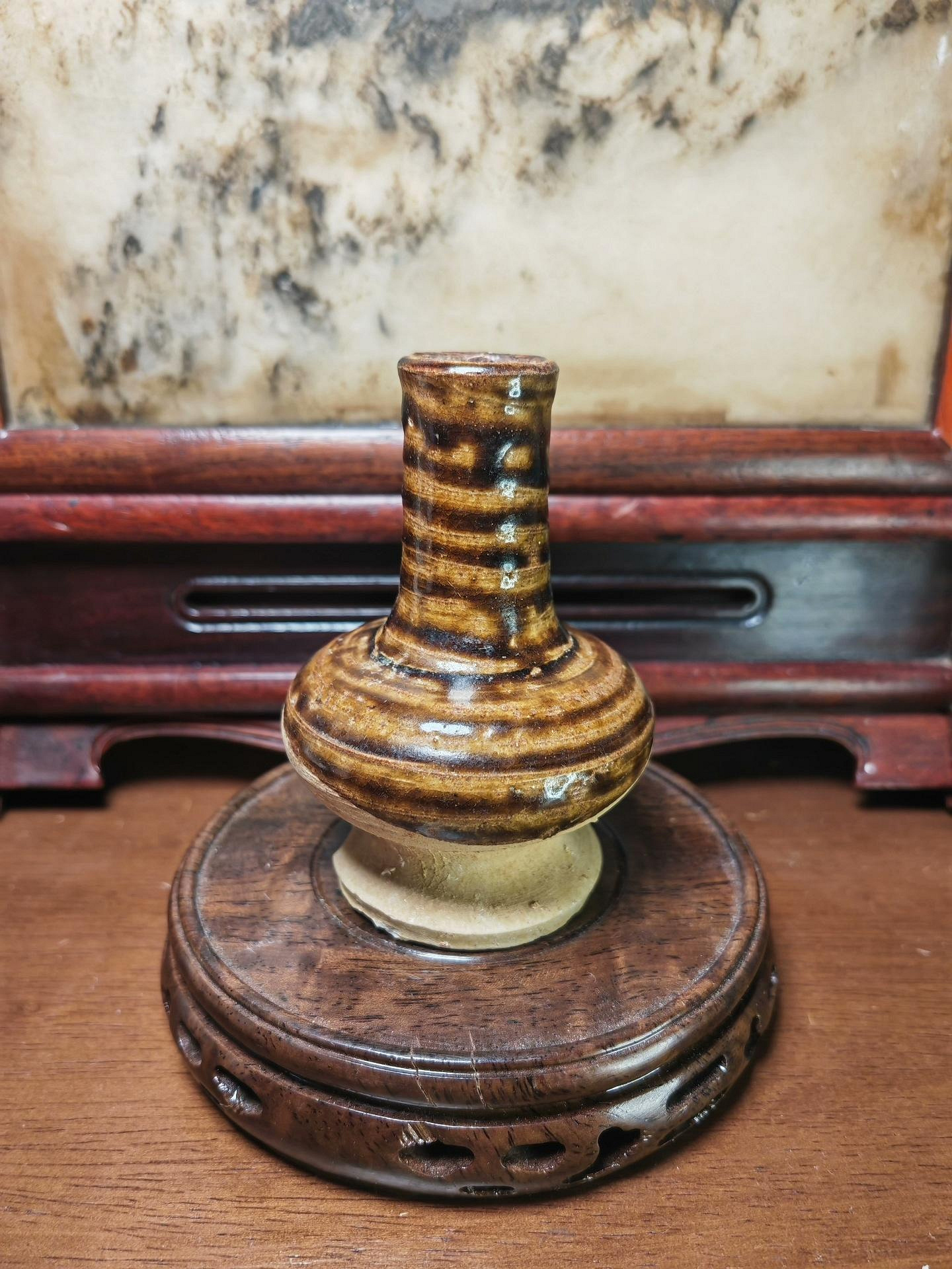 宋代吉州窯褐釉虎皮紋荸薺瓶瓷文玩推薦古董收藏家必入宋代吉州窯褐釉