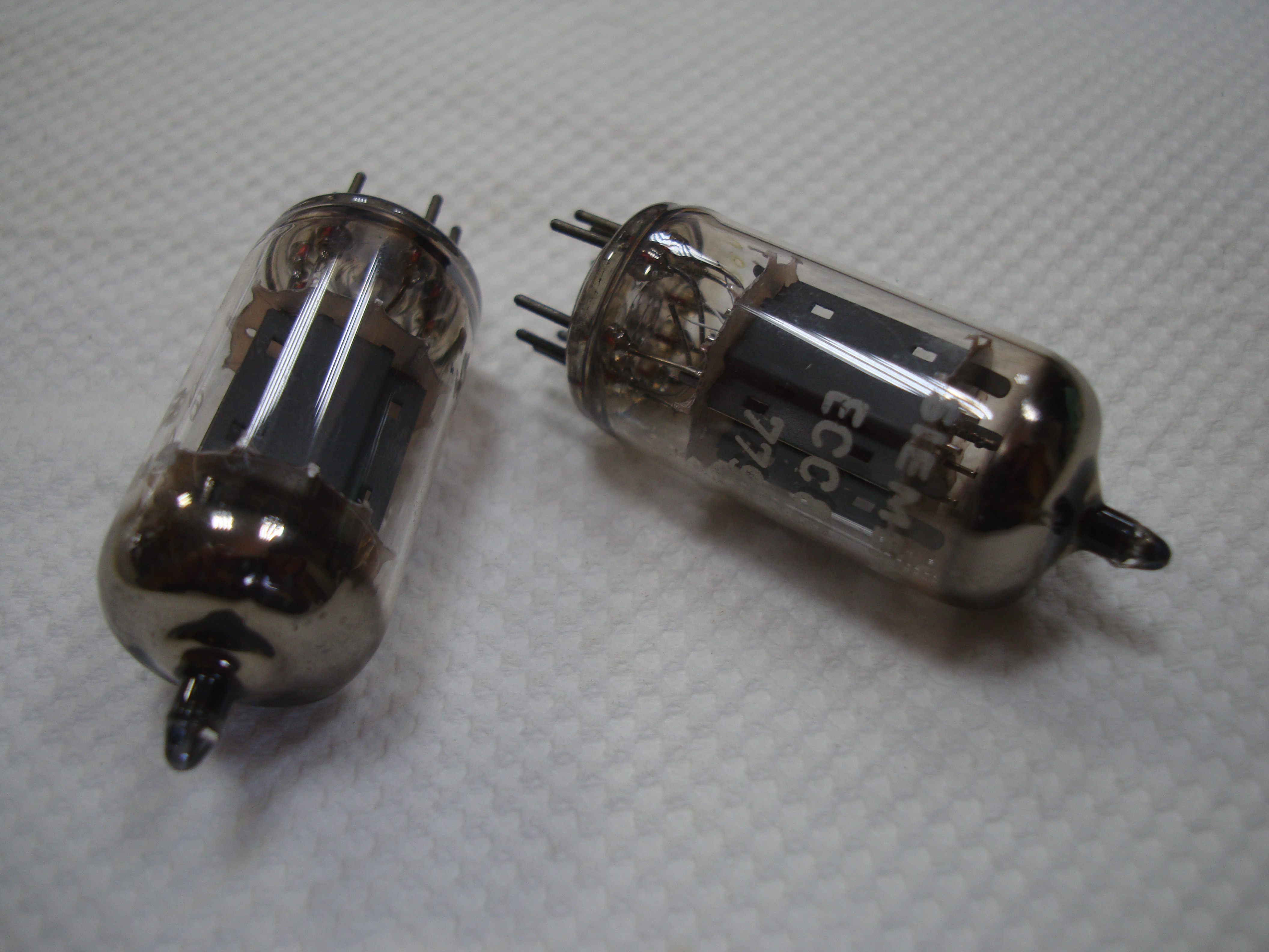 Siemens 西門子ECC83 , 12AX7 真空管一對| Yahoo拍賣