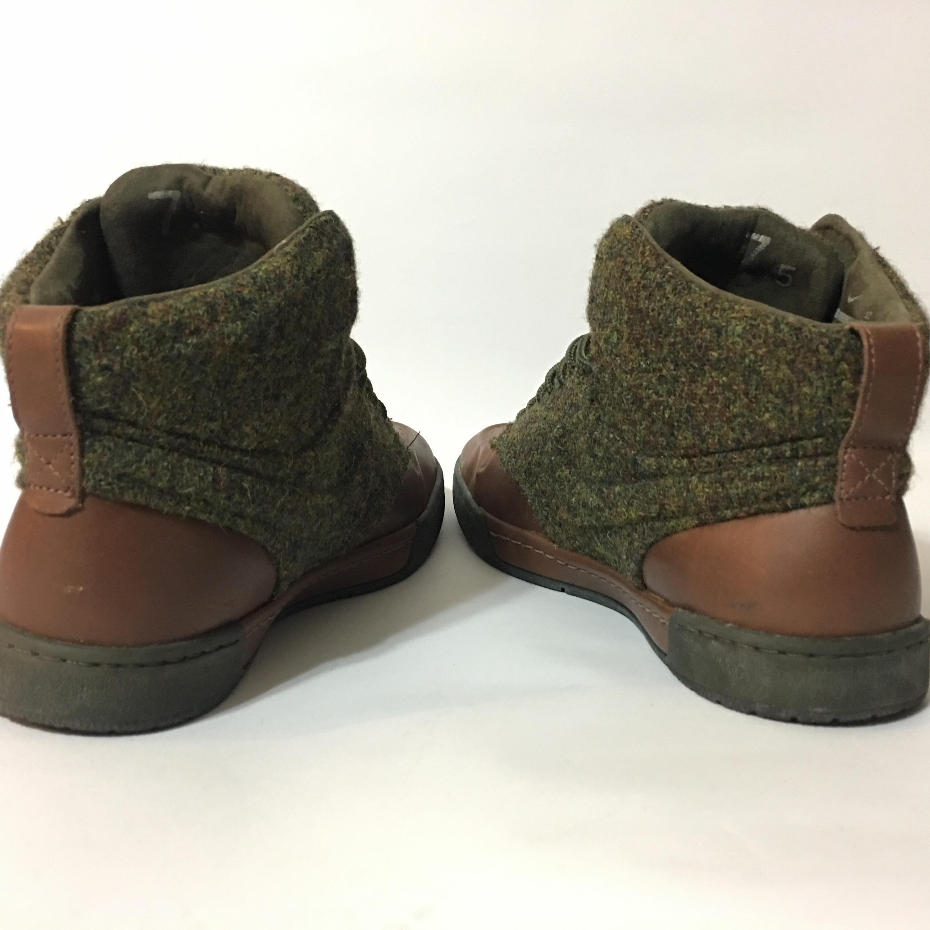 nike air royalty harris tweed