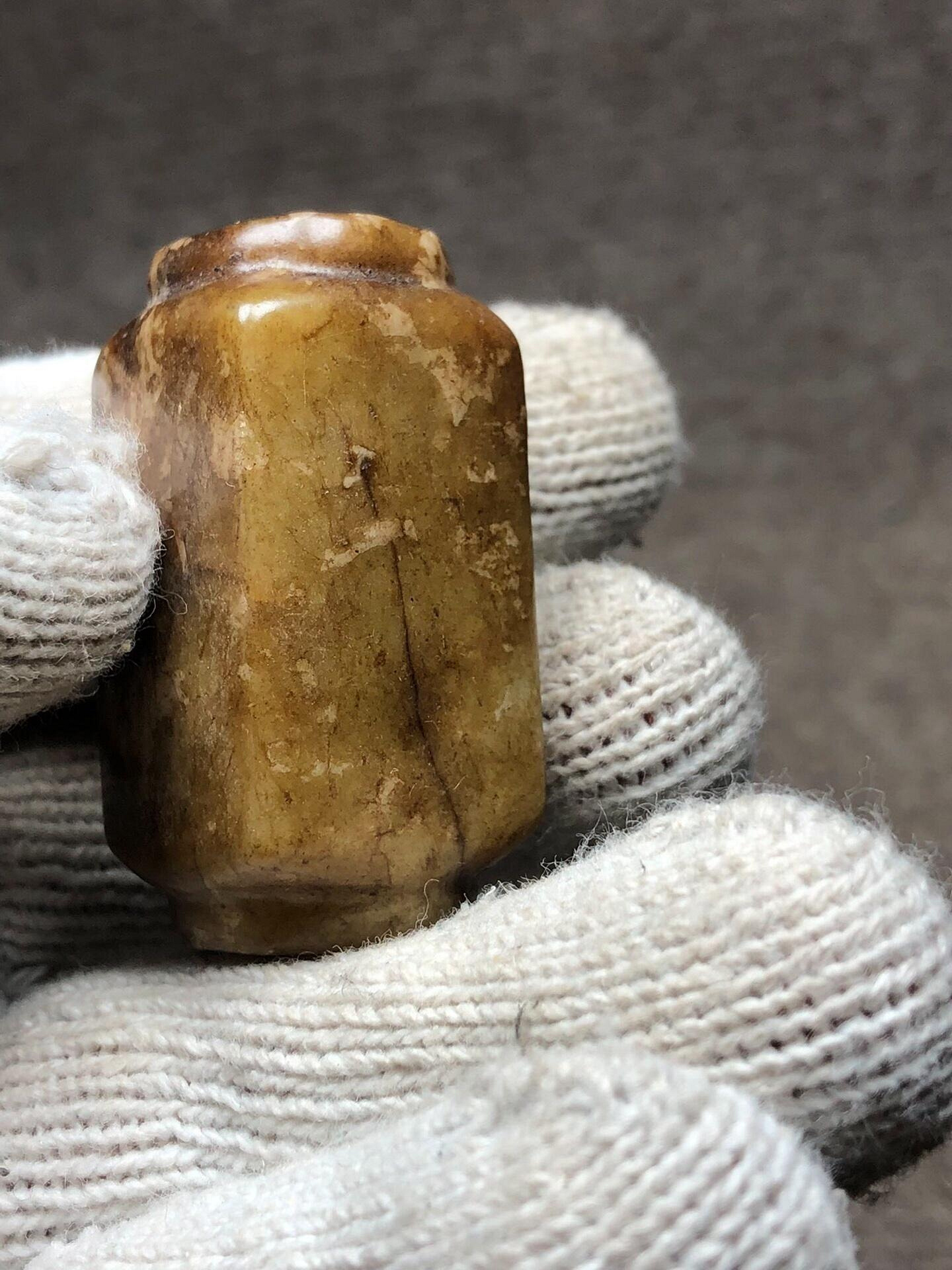古玉 玉琮 黄玉 唐物 古玩 嚴選紅山文化老黃玉琮，古玉琮典藏美器，包漿渾厚沁色自然，收藏絕佳
