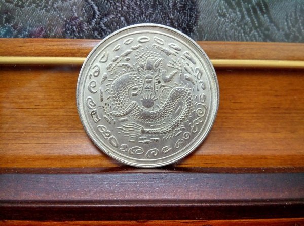 純銀ペンダント。清時代。骨董品。古美術。福寿文。蓮文。希少品。舊家藏出。純銀。 純銀ペンダント。清時代。骨董品。古美術。福寿文。蓮文。希少品。舊家