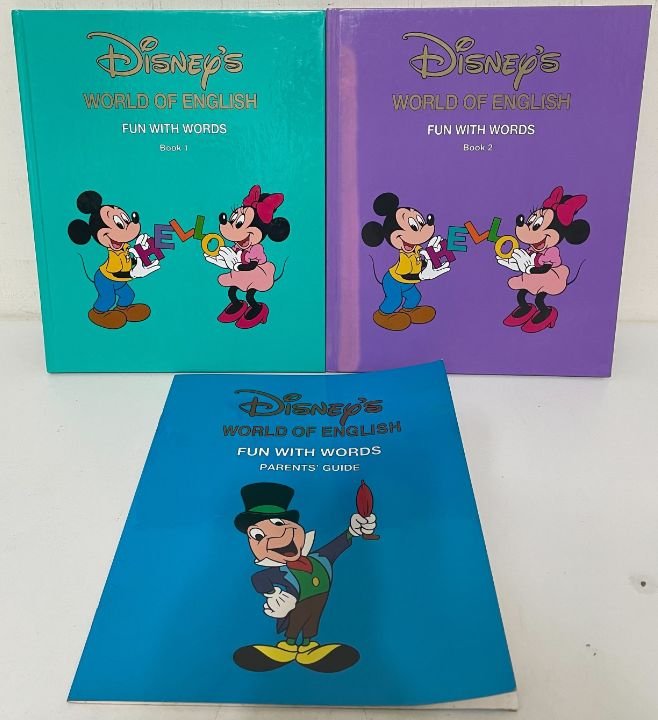 語学・辞書・学習参考書 Disney's World of English Fun With Words Disney world of English.『Fun With Words』 語学・辞書・学習