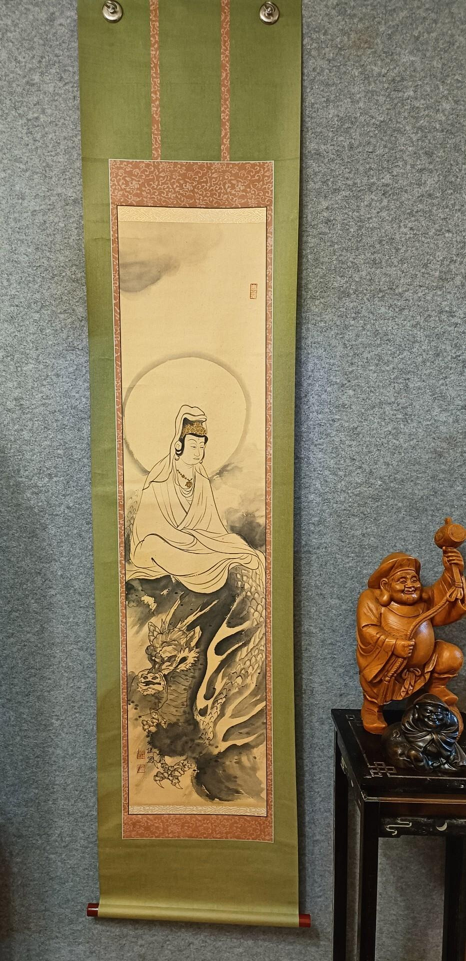 嚴選乘龍聖觀世音佛畫掛軸，真實手繪水墨藝術品，老紙本製工精細縱