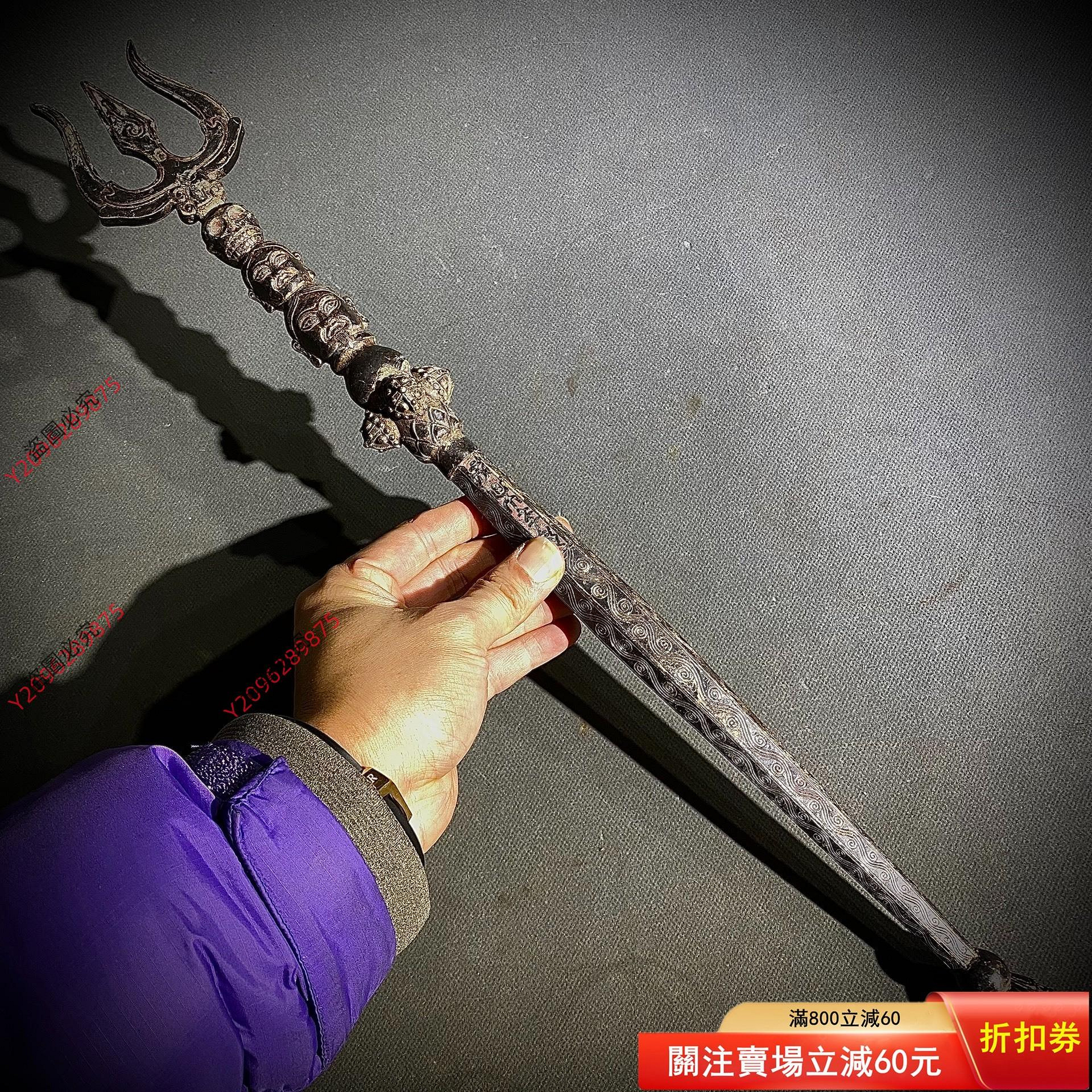 舊藏法器之蓮花生大士天杖純銅拓金純銅朱砂三叉戟降魔杵金剛棍皮殼老氣