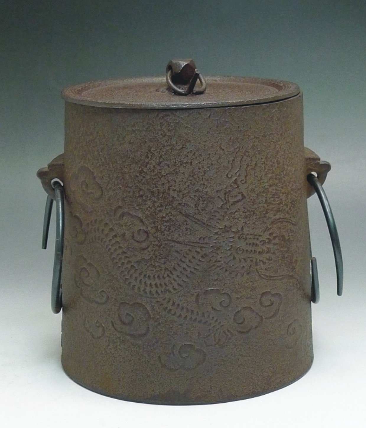 Ｓ４９６　茶釜　『雲龍釜』『釜師　佐藤浄清作』　共箱　茶道具 松果坊】日本茶道具釜師『佐藤淨清』作雲龍釜釣釜/筒釜共箱無補