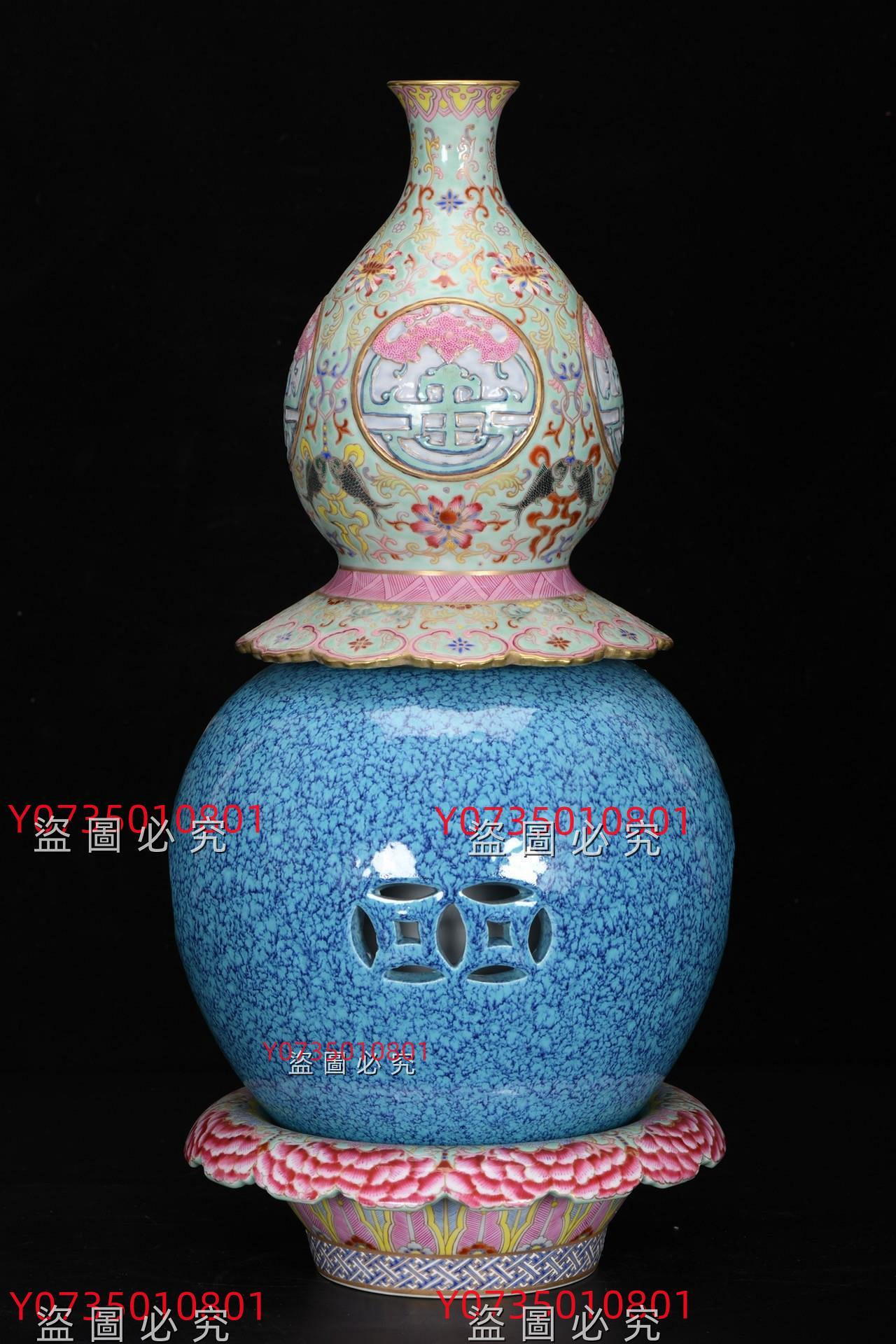 清乾隆铜胎景泰蓝掐丝珐琅西番莲缠枝莲纹胆瓶– [临渊阁]天地一家春 