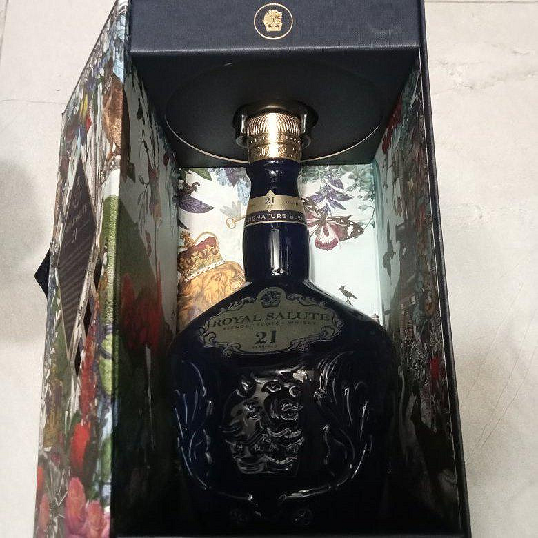 陶瓷，空酒瓶 皇家禮炮威士忌 700ml Royal Salute 21 Years Old，包含外盒，近全新