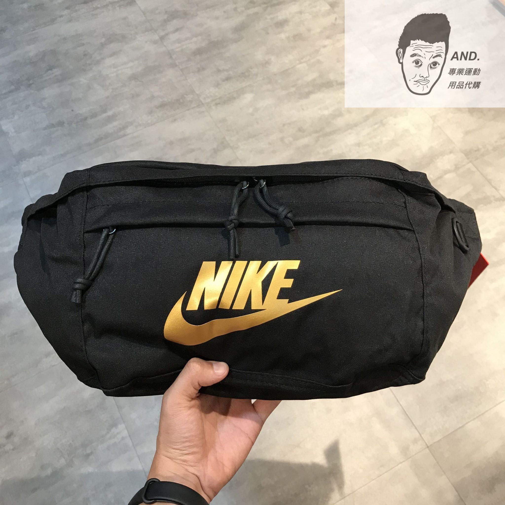 nike tech hip pack black gold