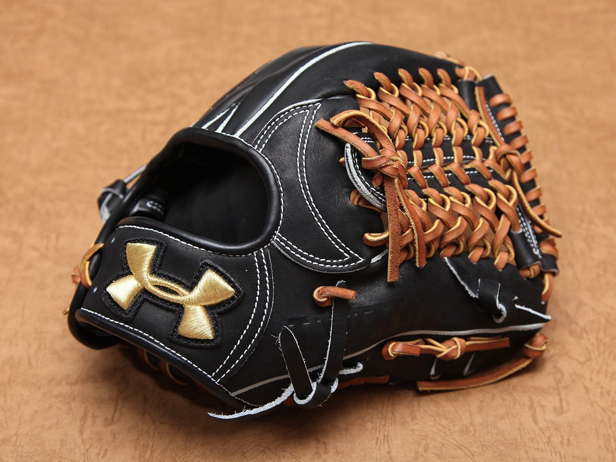 アンダーアーマー　 硬式グローブ　松田宣浩モデル QBB0020 UNDER ARMOUR (アンダーアーマー) 硬式グローブ ブラック 松田