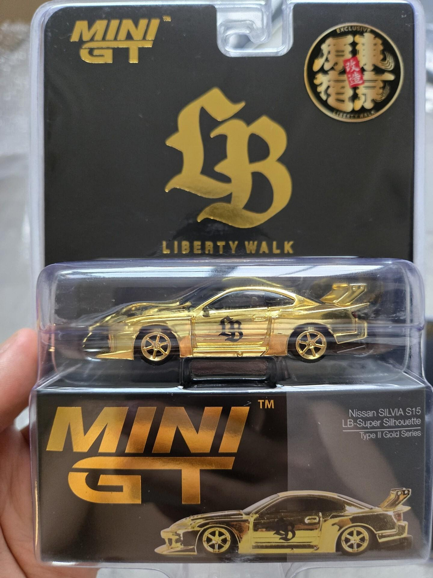 全新MINIGT 840 S15 LB原宿限定金色車模，附車況視頻，嚴選推薦ミニgt