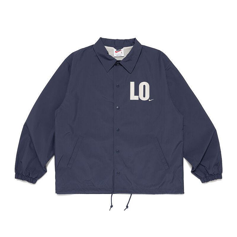 NIGO × NIKE 聯名款單品M NRG NIGO COACHES JACKET 教練夾克外套。太陽