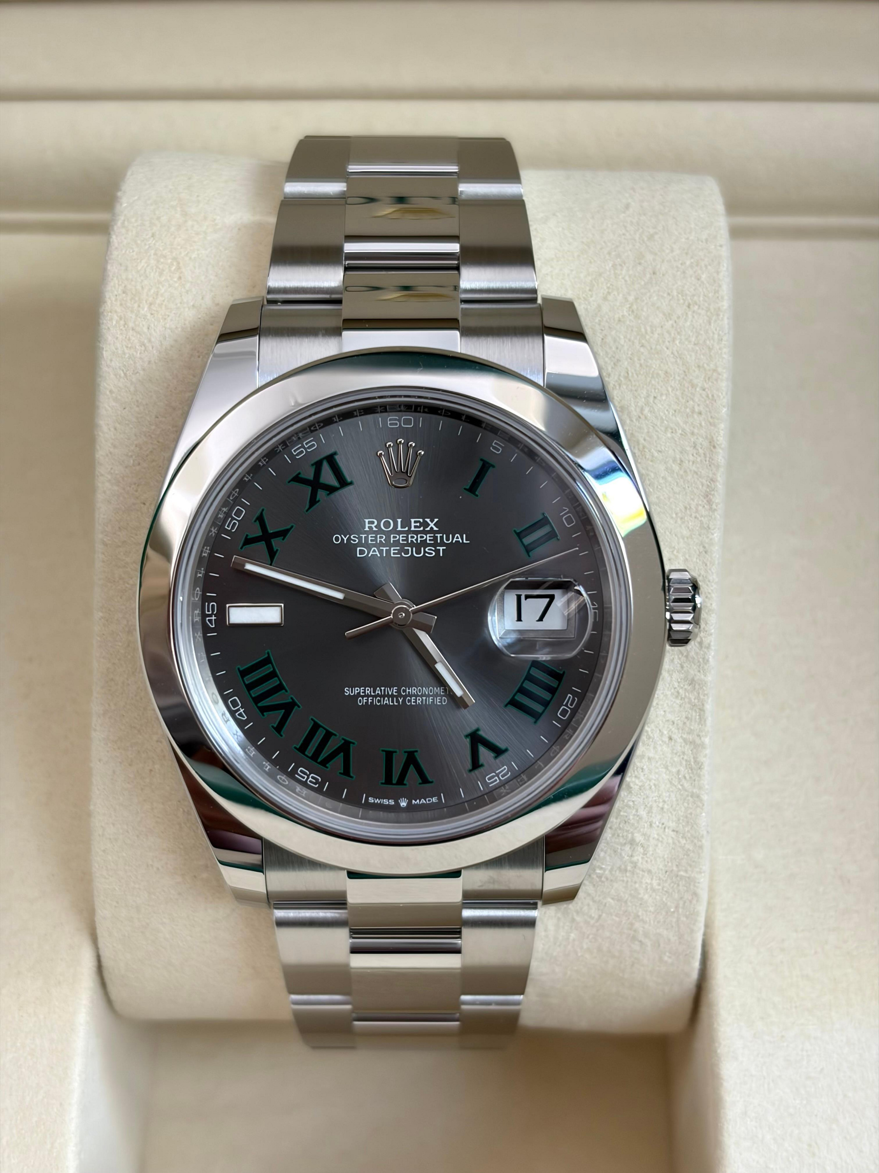 Rolex 勞力士  126300 41MM  綠羅馬 2026/04  全新品（錶節未調 螺絲未拆)