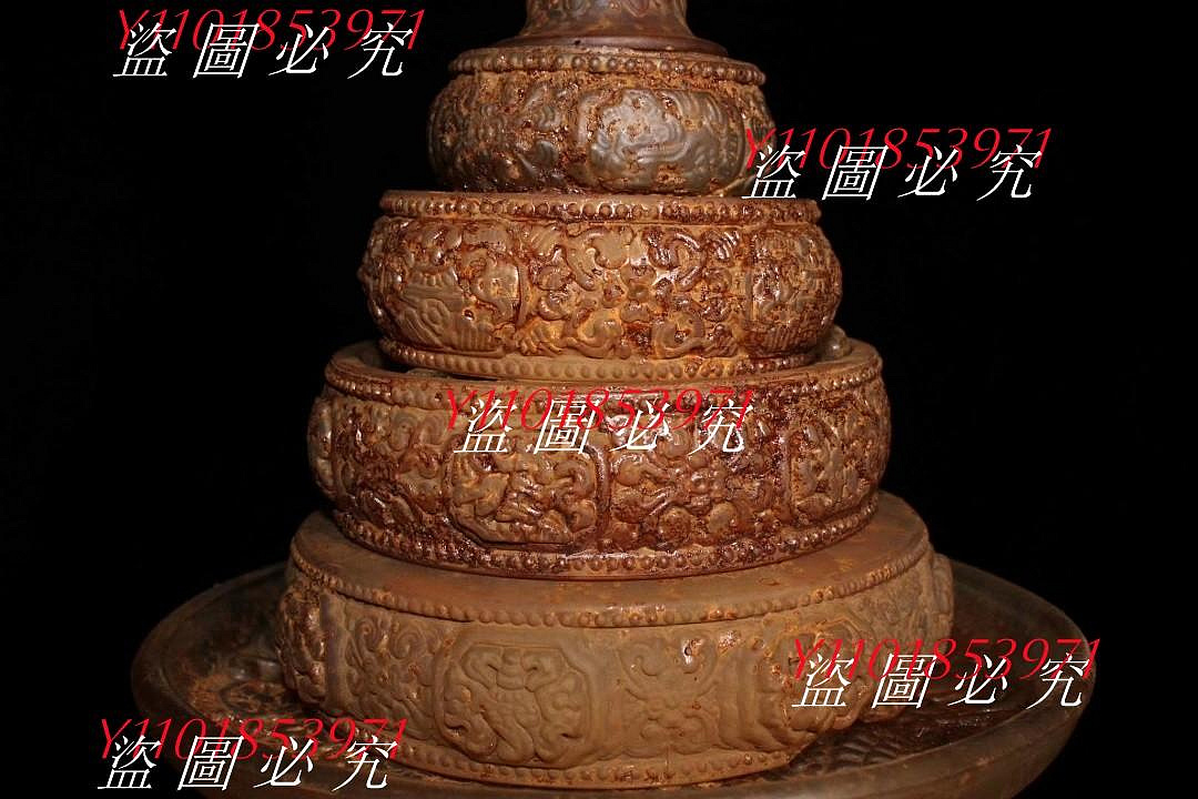西藏古寺地宮土老水晶雕刻吉祥八寶裝舍利曼扎盤內帶大量活佛圓寂留下