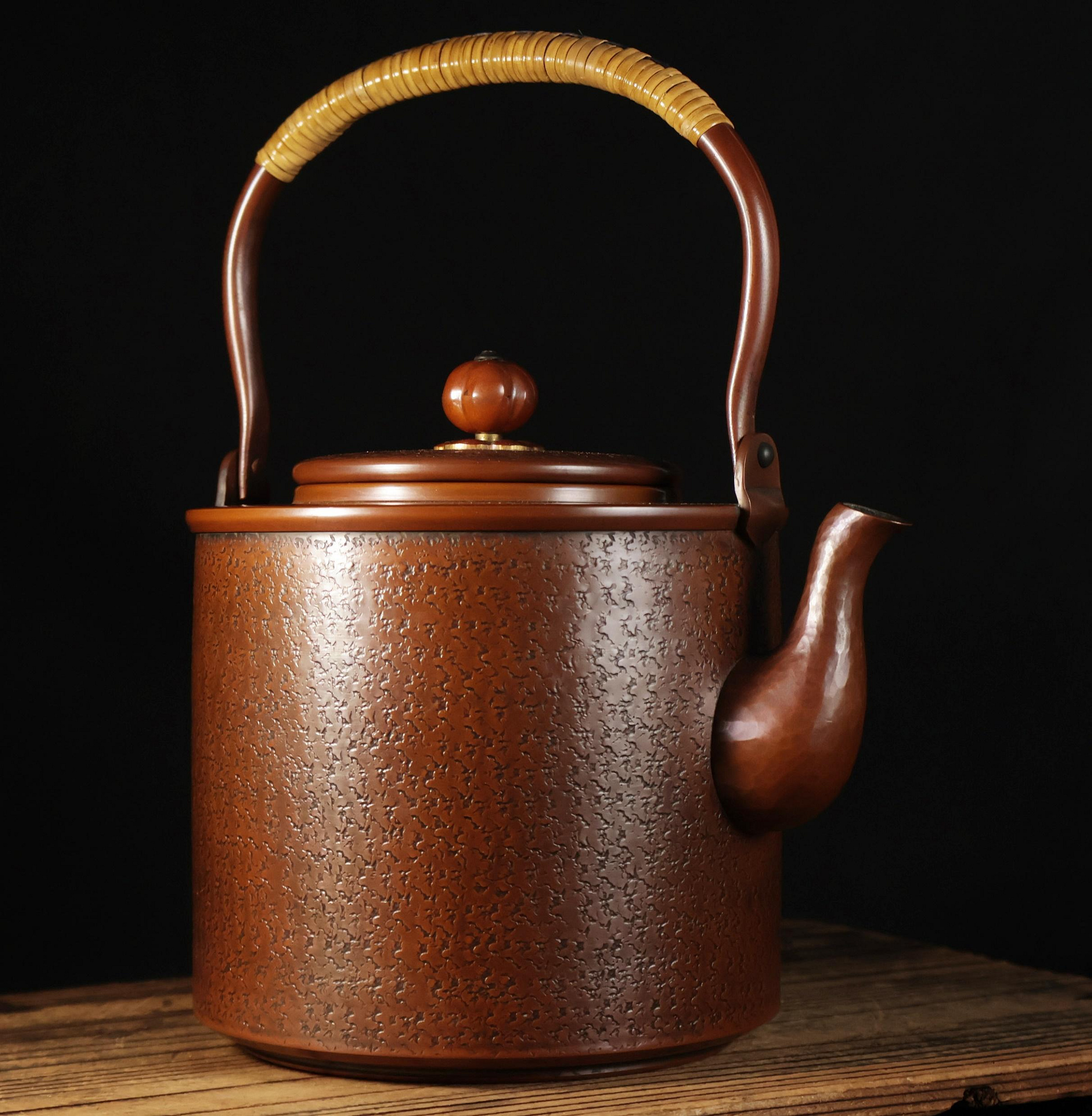 桑園の】日本高級金工島倉堂銅壺542g 鎚起銅器鎚目筒形提樑壺水柱湯沸T