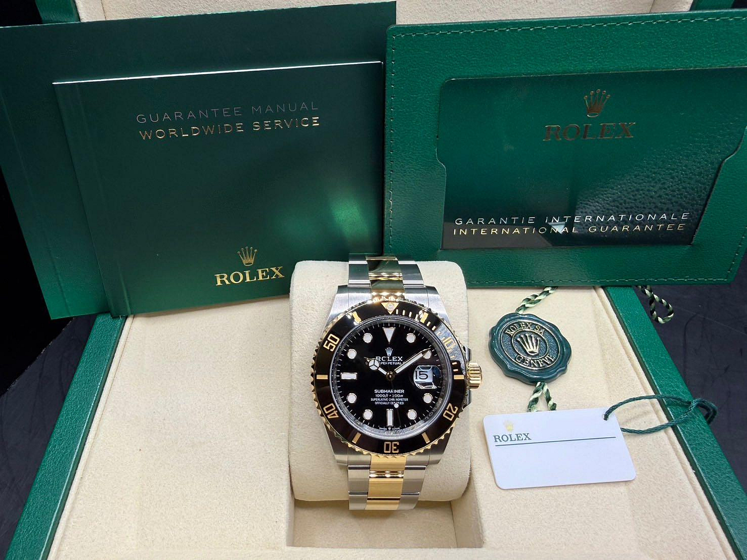 ROLEX 勞力士 Submariner 126613LN 半金黑水鬼 2026年2月 全新