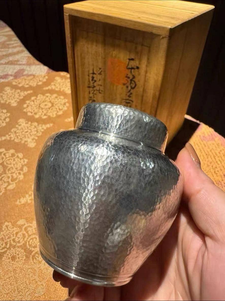 日本京都平安清課堂錫罐茶具錘紋工藝8cm高302g舊藏品相極佳錫罐中古品