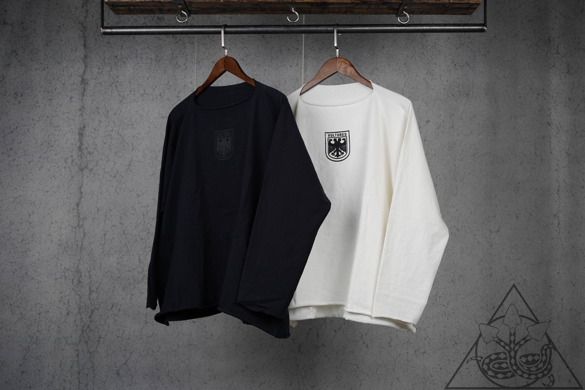 HYDRA】Yeezy Vultures Longsleeve Tee 肯伊肯爺YE 長T 長袖