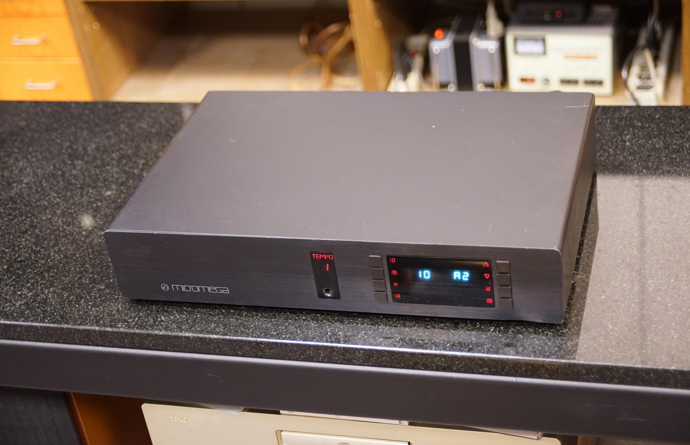 一元音響] 罕見經典銘品法國製MICROMEGA TEMPO 1 二聲道綜合擴大