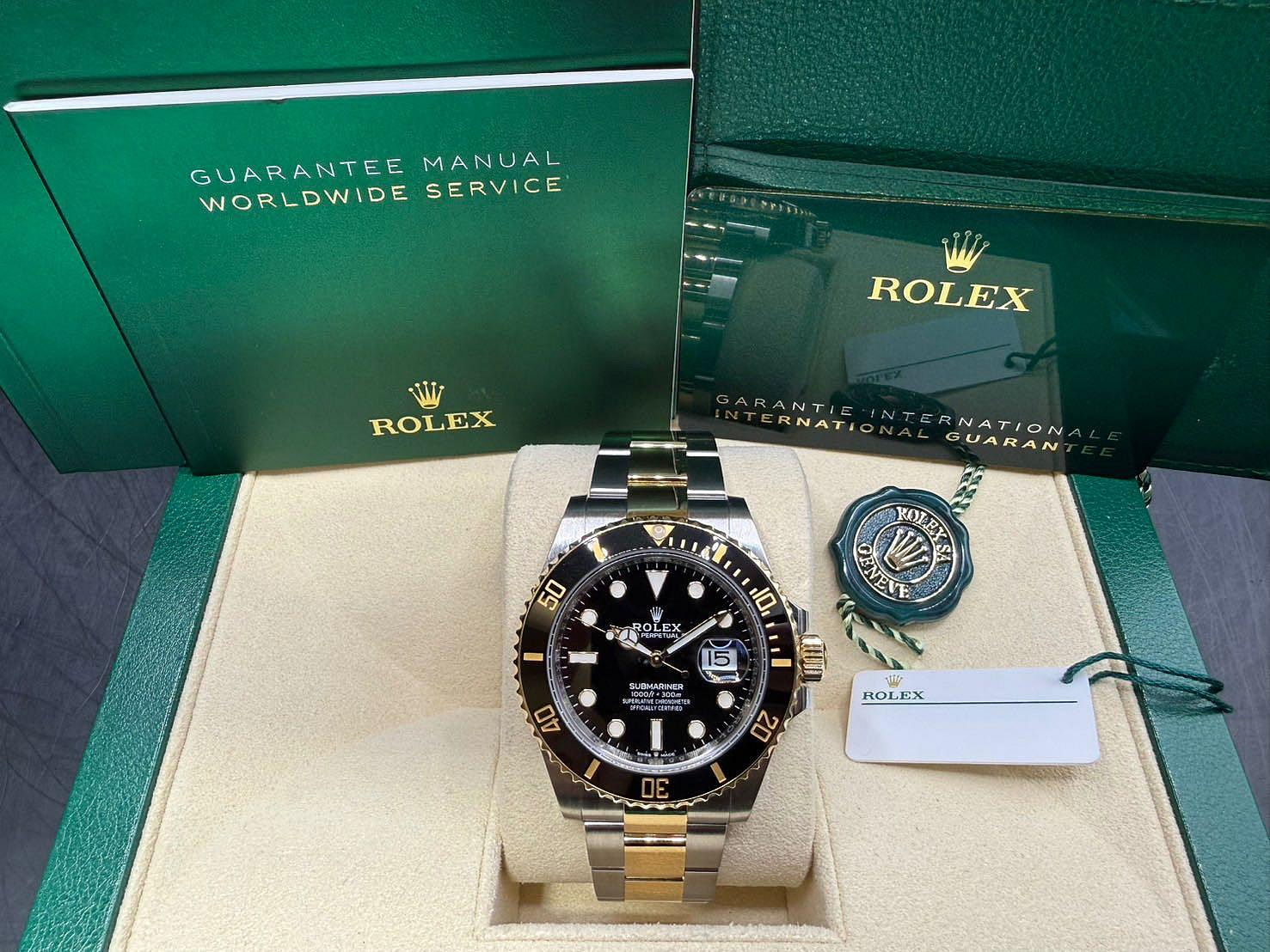 ROLEX 勞力士 Submariner 126613LN 半金黑水鬼 2025年