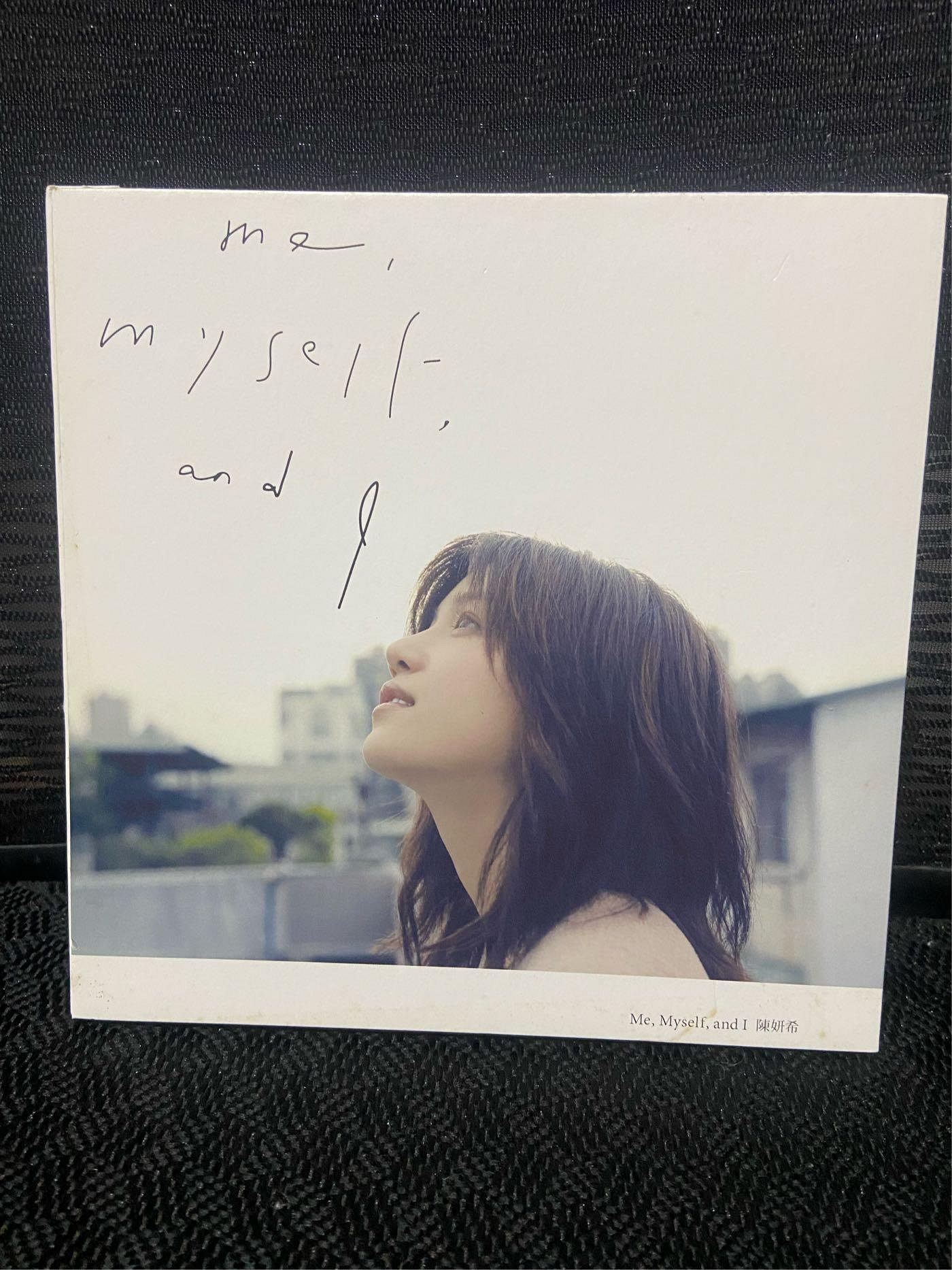 陳妍希首張創作大碟Me,Myself ,and I 」福茂宣傳品非賣品原版CD+寫真