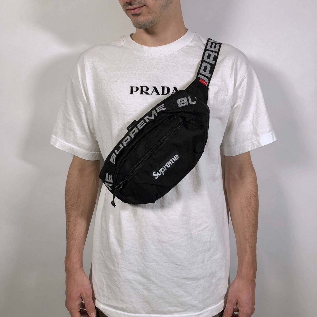 Supreme 18SS 44th Waist bag 腰包黑色側背包斜背包小包| Yahoo拍賣