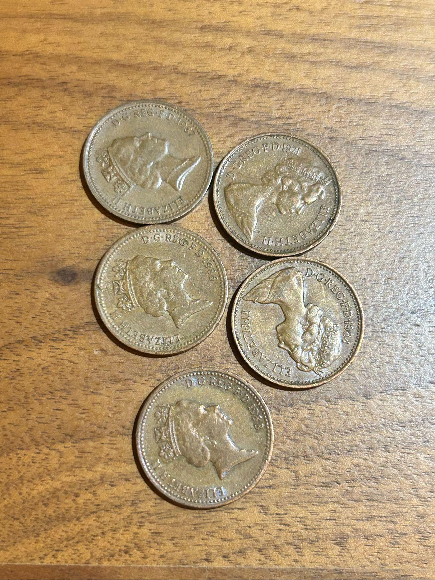 H2Shop】英國Britain UK 英鎊1便士Penny 1971-1988年伊莉莎白二世女王皇冠圖案青銅錢幣硬幣| Yahoo拍賣