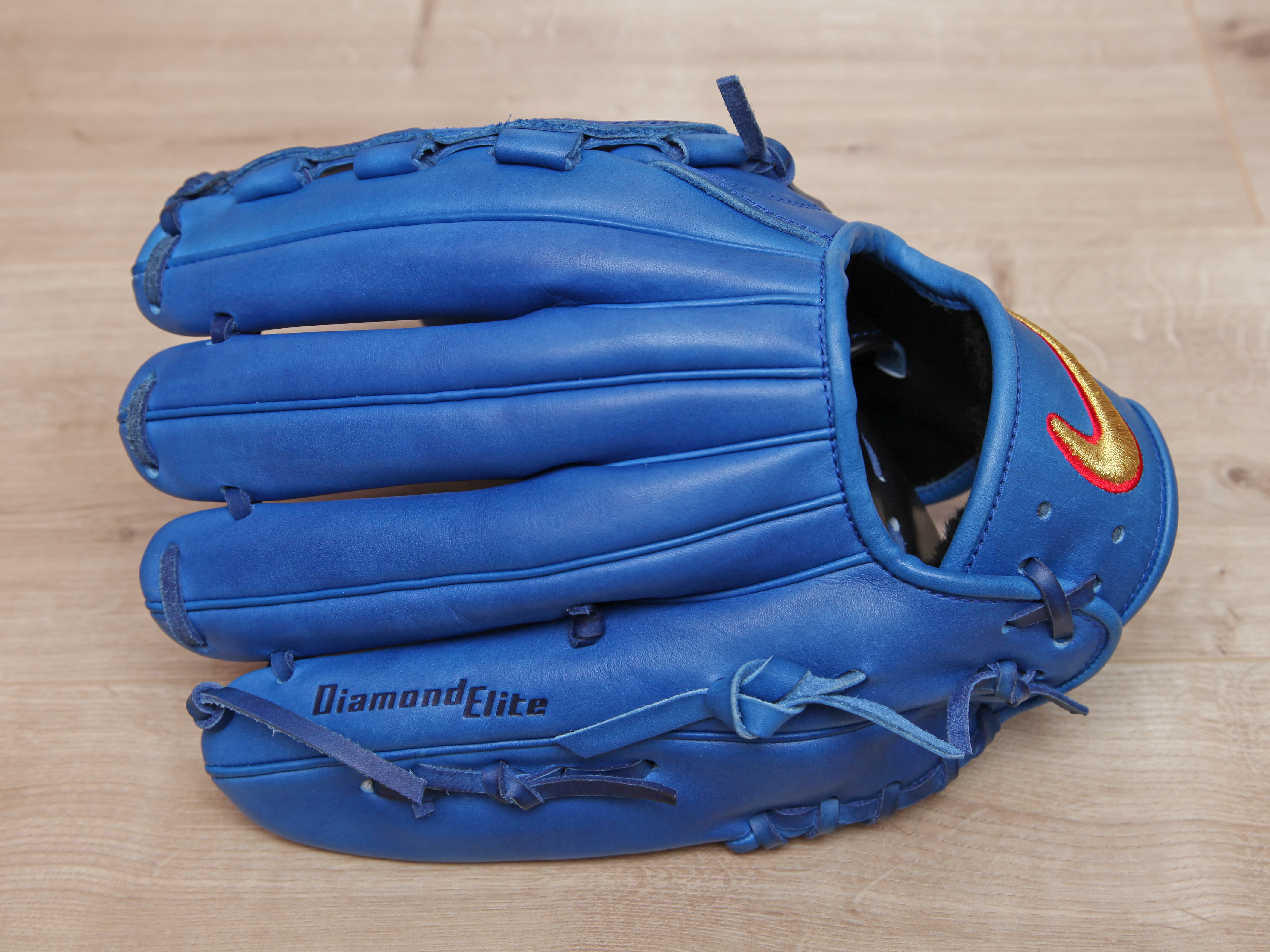 Nike Vapor グローブ 青 18 松坂大輔 Yahoo!オークション -「ナイキ 松坂」(グローブ) (野球)の落札
