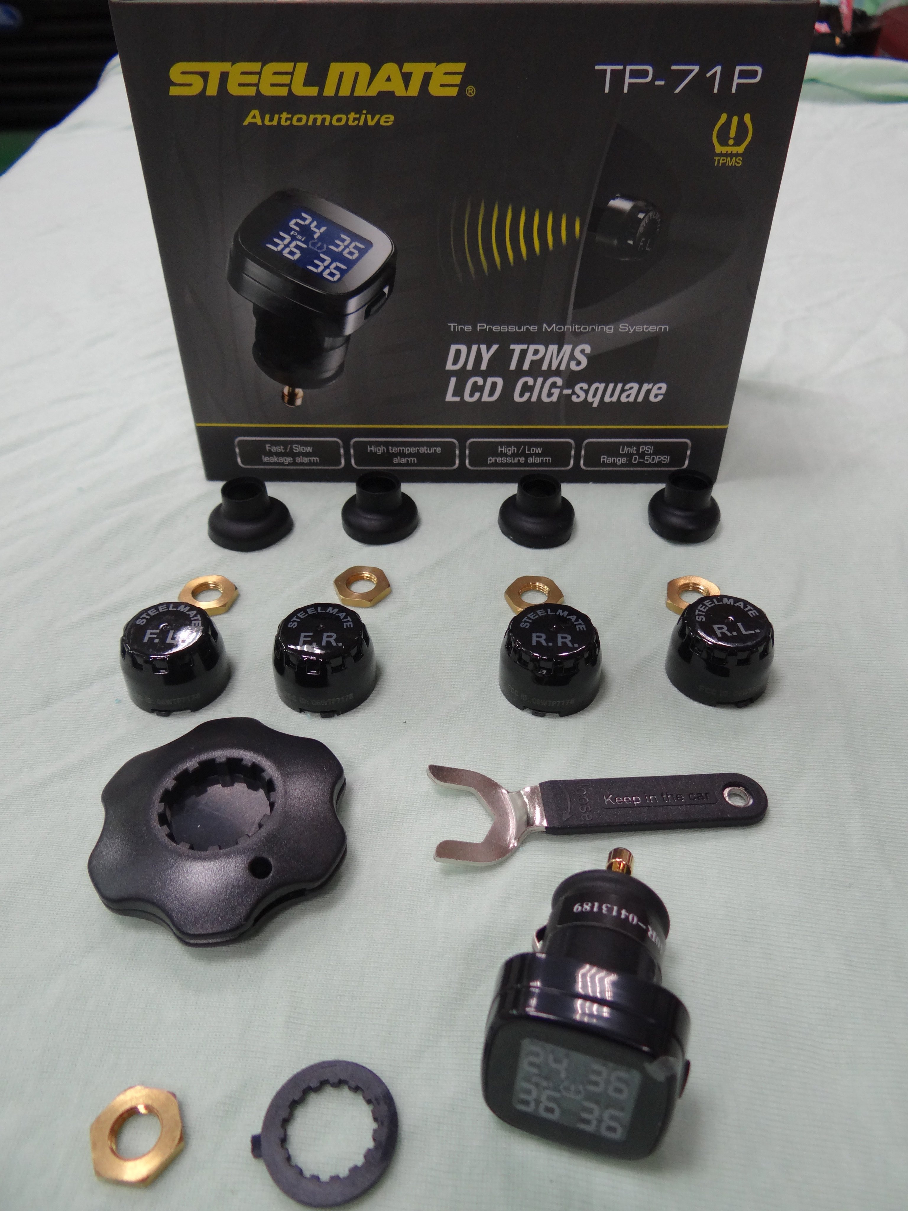 {順加輪胎}全新胎外式 胎壓偵測器 發射器可換電池 非 ORO W401 W410 W403 W417 W408