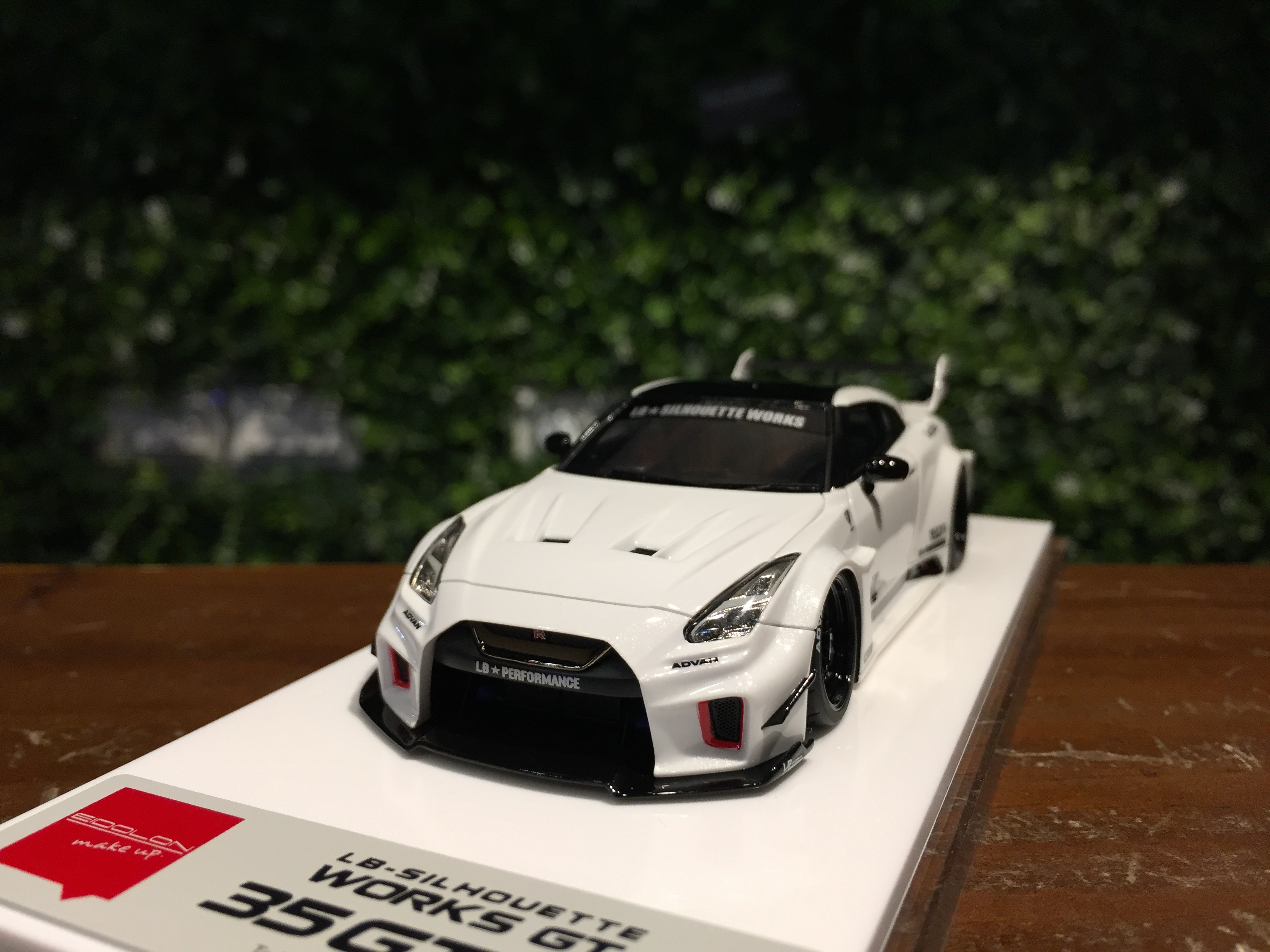 1/43 MakeUp LB-Silhouette Works GT 35GT-RR R35 LB012B【MGM