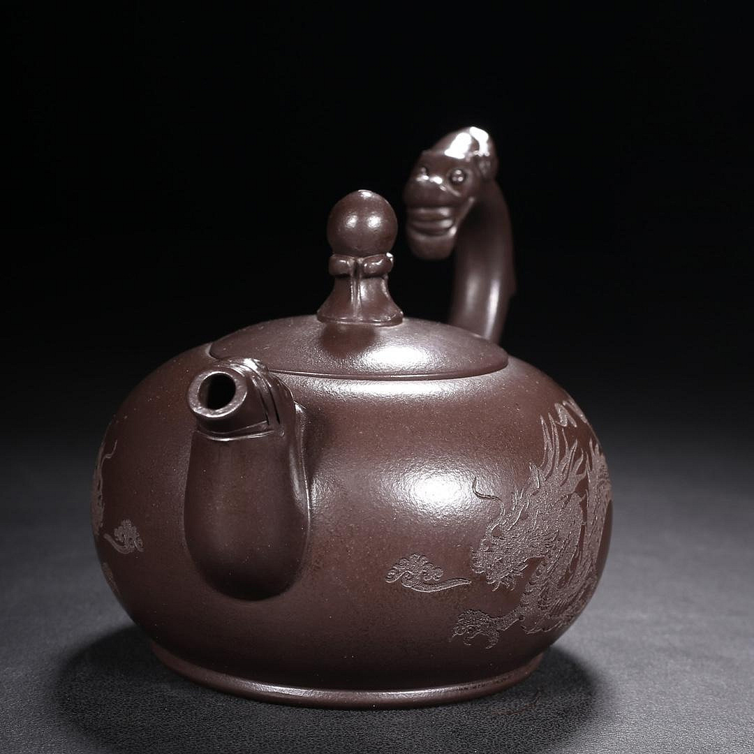 紫砂壺品名：龍鳳呈祥底款：徐漢棠品尺寸：1510cm容量：260cc紫砂分類